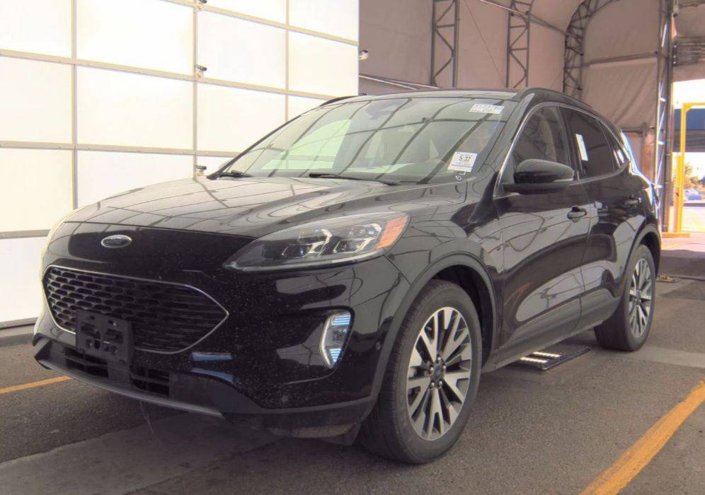 Ford Escape Titanium 2020 — foto 1 de 3