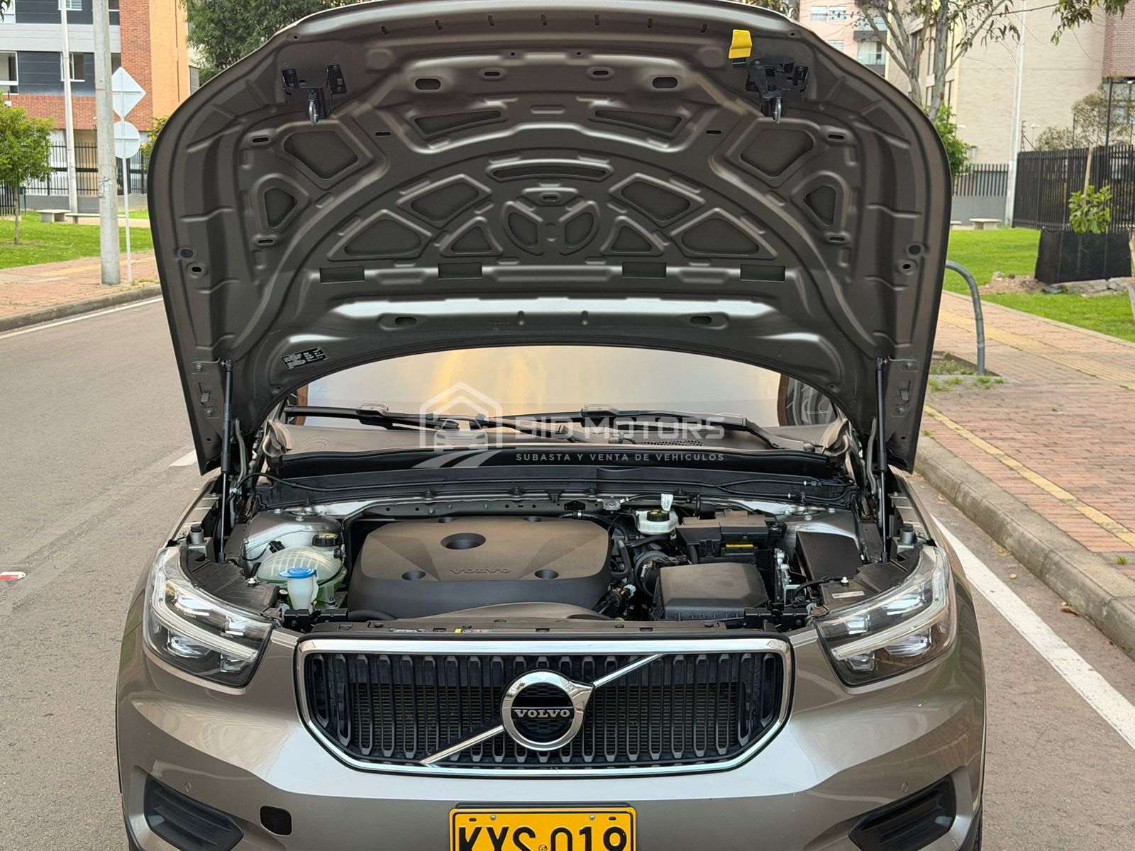 Volvo XC40 T4 Momentum 2021 — foto 22 de 22